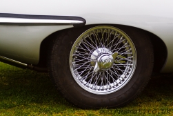 Jaguar E-Type wheel detail